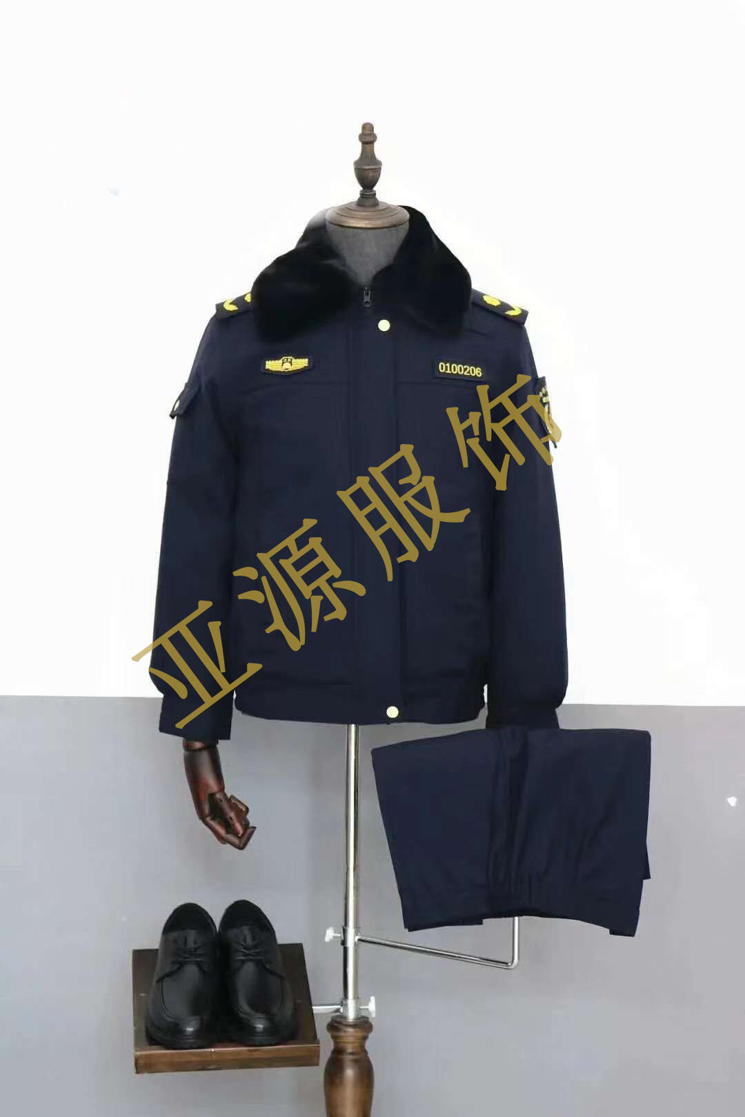 新城管冬執(zhí)勤